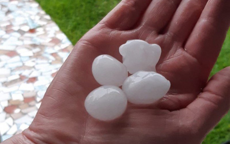 Granizo é o maior risco da virada do tempo no RS | abc+