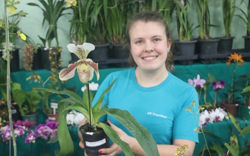 A expositora Gabriela tem 26 anos e cultiva há mais de 15