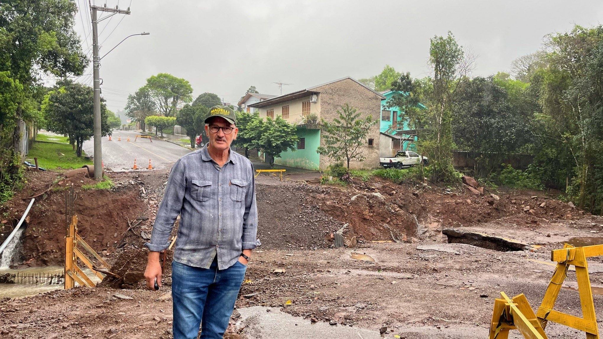 Construção de nova ponte em Dois Irmãos é prejudicada pela chuva