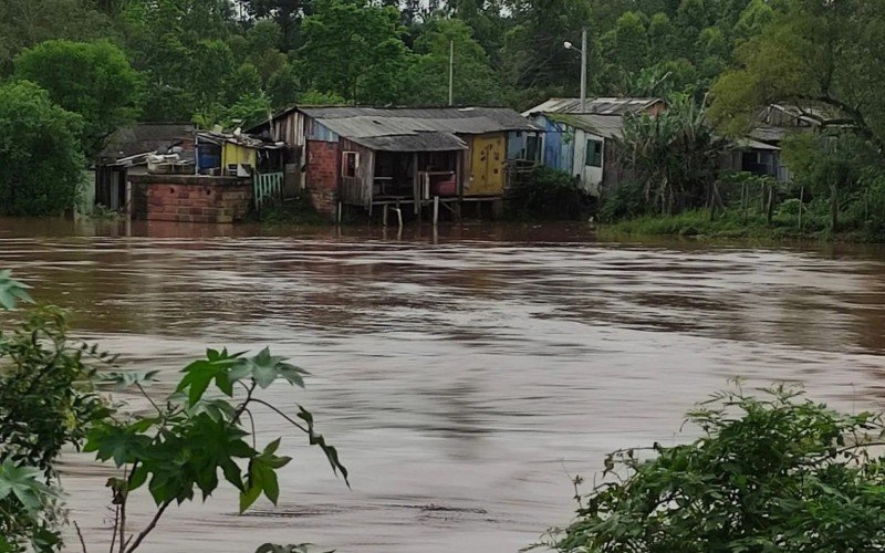 Rio Paranhana no limite entre ParobÃ© e Taquara