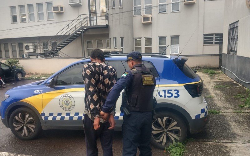 Foragido do semiaberto foi capturado em rua lateral da BR-116, no Rincão dos Ilhéus, na manhã desta terça-feira | Jornal NH