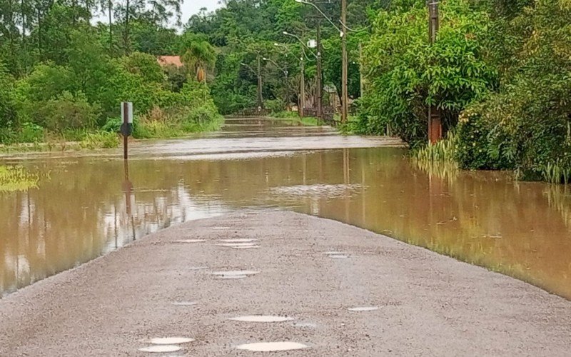 Ruas alagadas no interior