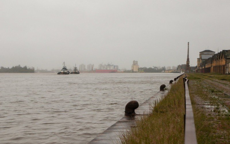 CICLONE: Guaíba atinge cota de alerta para inundação e comportas permanecerão fechadas | Jornal NH