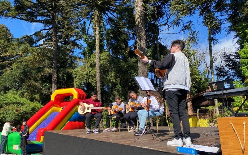 Festa da Solidariedade será aberta ao público neste sábado e domingo em frente ao Mini Mundo