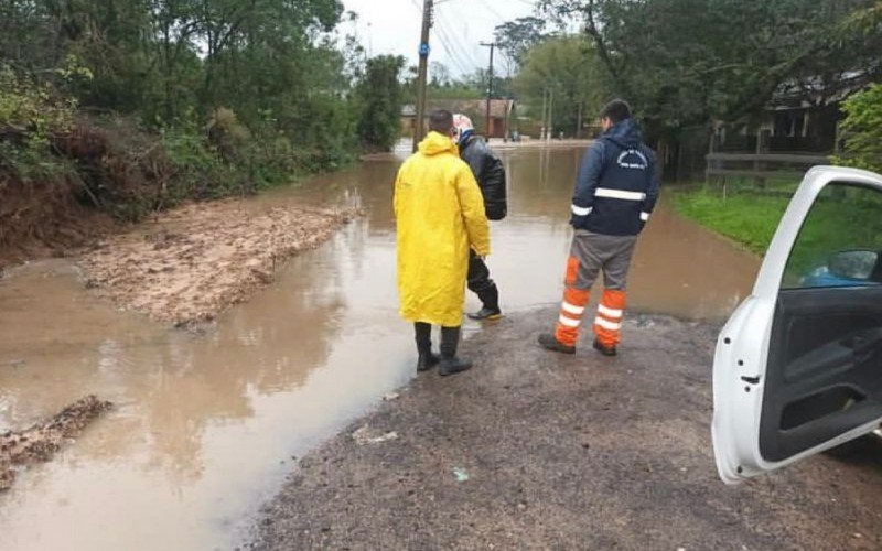 Alagamento atingiu diversas ruas em Nova Santa Rita 
