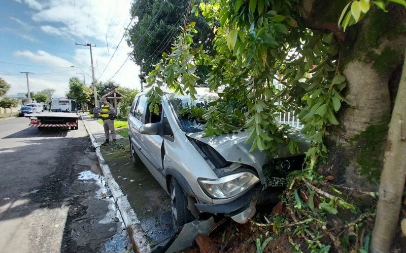 Motorista transitava pela Rua Curitibanos, quando sofreu o acidente fatal