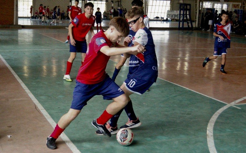 Uruguaios e argentinos fizeram jogo disputado