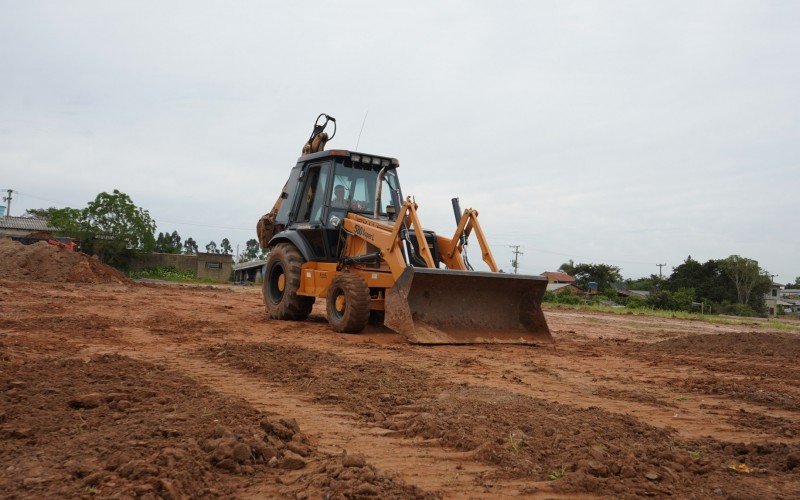 Local que receberá escola passou por terraplanagem | Jornal NH