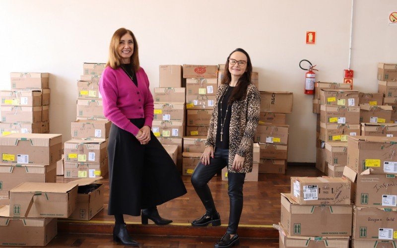 Berlize Anschau (esquerda), e Gabriela Santos (direita), idealizadoras do projeto