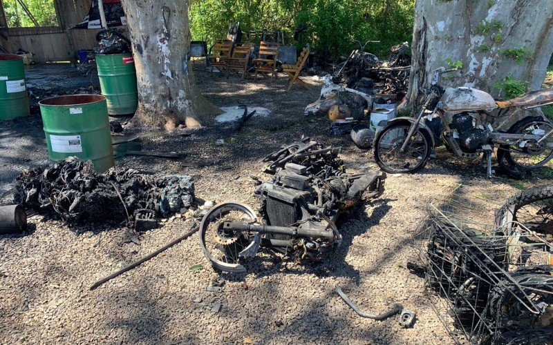 Incêndio atinge oficina em Parobé e seis motos são destruídas | Jornal NH