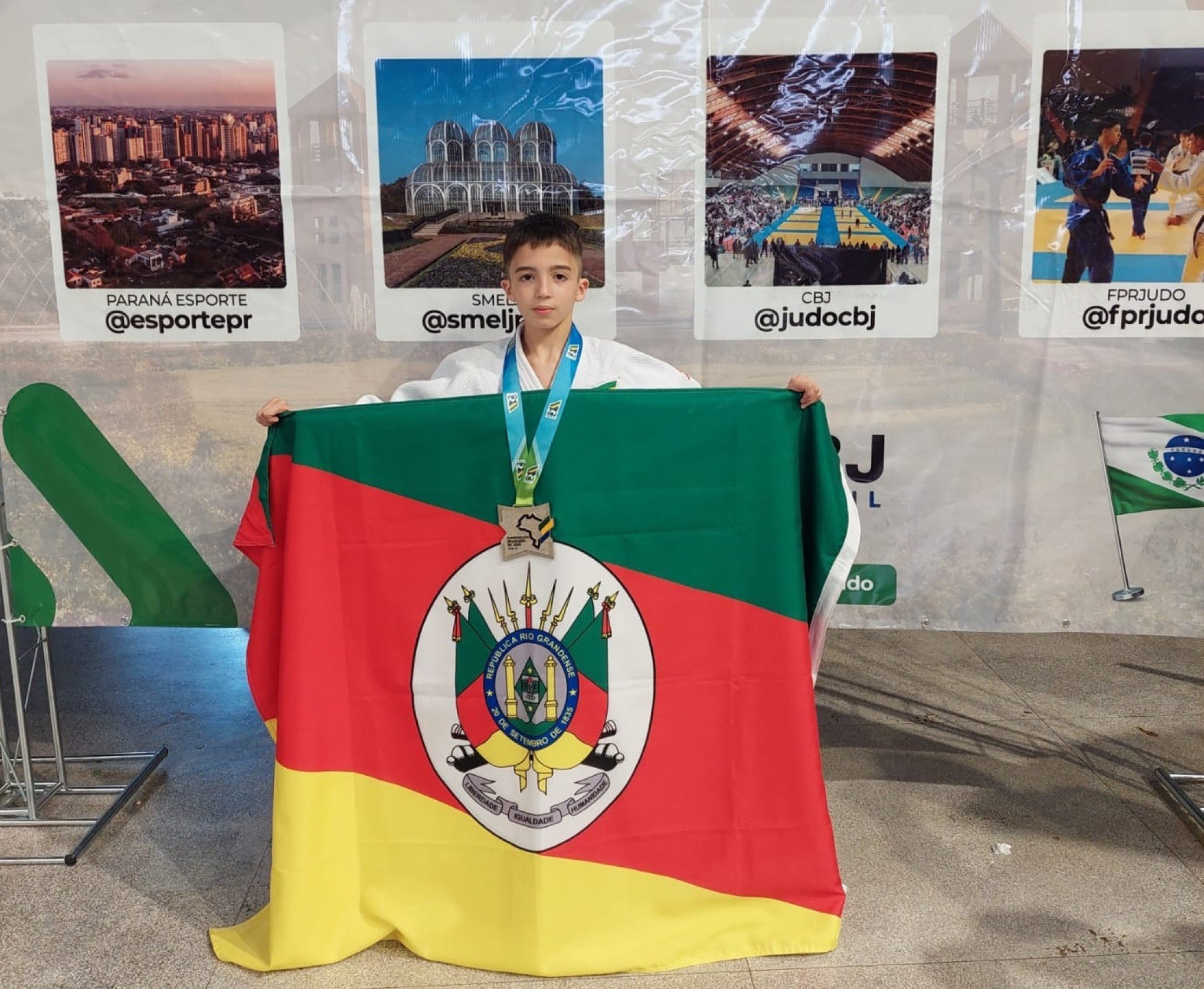 Kauã Soares conquista medalha de prata no Campeonato Brasileiro de Judô