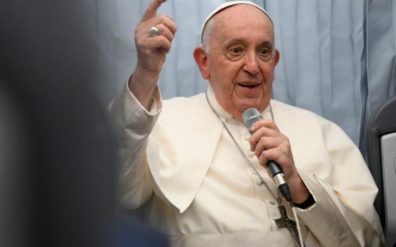 Papa Francisco sugere possível bênção a casais do mesmo sexo; veja o que disse o pontífice
