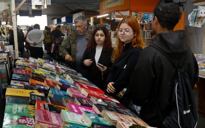  07/10/2023 38Âª FEIRA DO LIVRO - SABADO