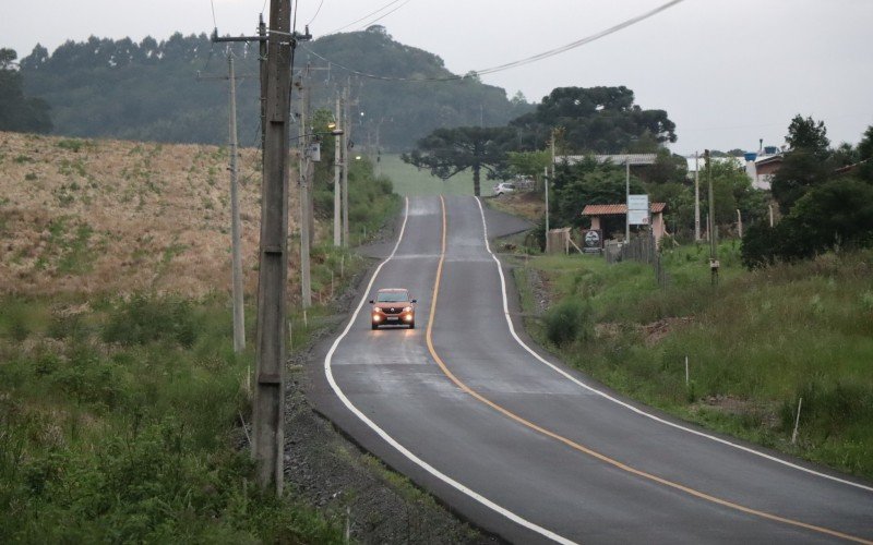 Nova pavimentação já dá cara nova à rodovia na Serra | Jornal NH