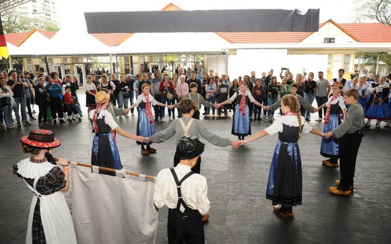 Primeiros dias da Oktoberfest de Santa Cruz do Sul somam 100 mil visitantes