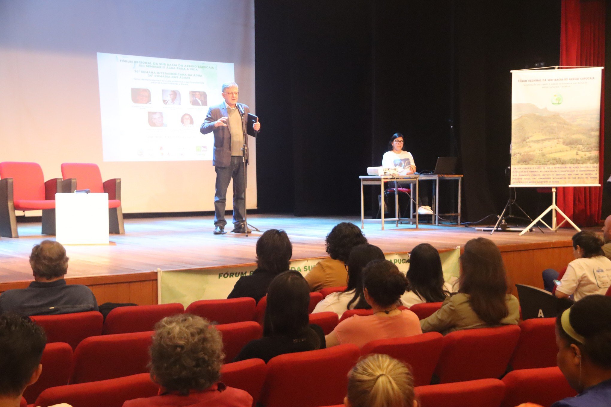 SeminÃ¡rio Ãgua para a Vida - Diretor-executivo da AssociaÃ§Ã£o Brasileira de Engenharia SanitÃ¡ria e Ambiental (Abes), Ricardo Rover Machado