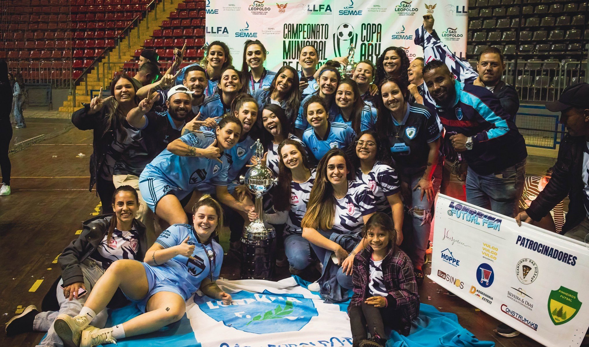 Liga Leopoldense de Futsal - Londrina campeÃ£ no Feminino