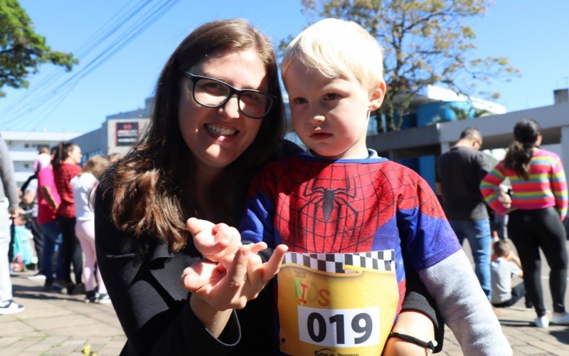  Benjamin Berliez ,3, e a mãe, Patrícia Bock, 39, | Jornal NH