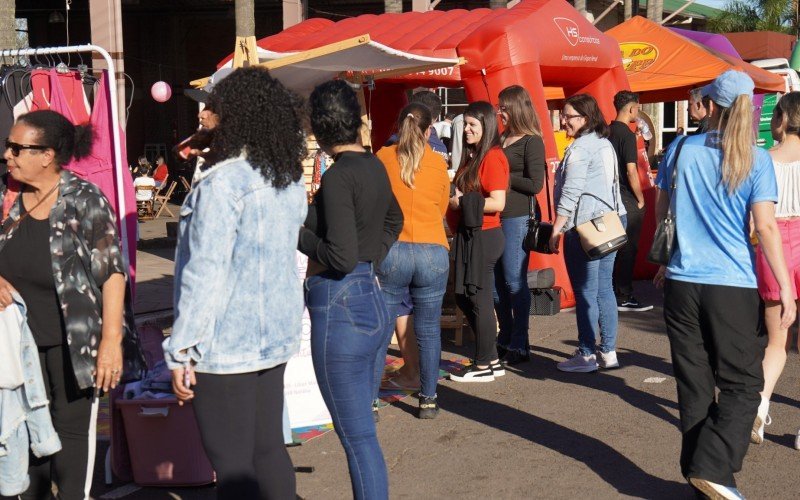 Sol, mÃºsica e entretenimento no primeiro Agite PortÃ£o 