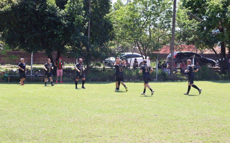 Lances da partida entre Portuguesa 1 x 2 RondÃ´nia, pela categoria 40+ do Campeonato Municipal de Futebol de Campo de Novo Hamburgo