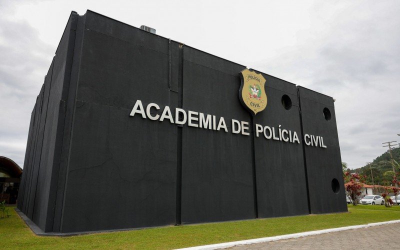 Sede da Academia da Polícia Civil de Santa Catarina | Jornal NH