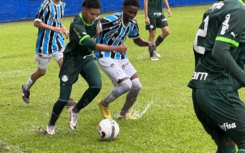 Palmeira superou o Grêmio e está na final da Copa Gramado Laghetto