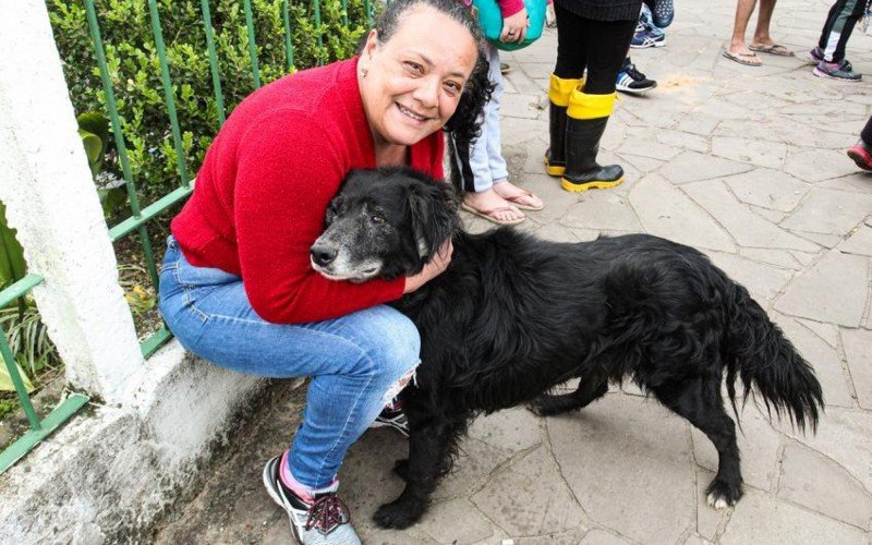 Dona Patrícia buscou seus cachorros nesta quarta-feira  | Jornal NH