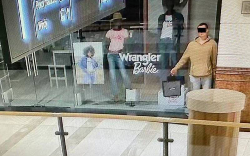 Homem se passou por manequim de vitrine por horas | Jornal NH