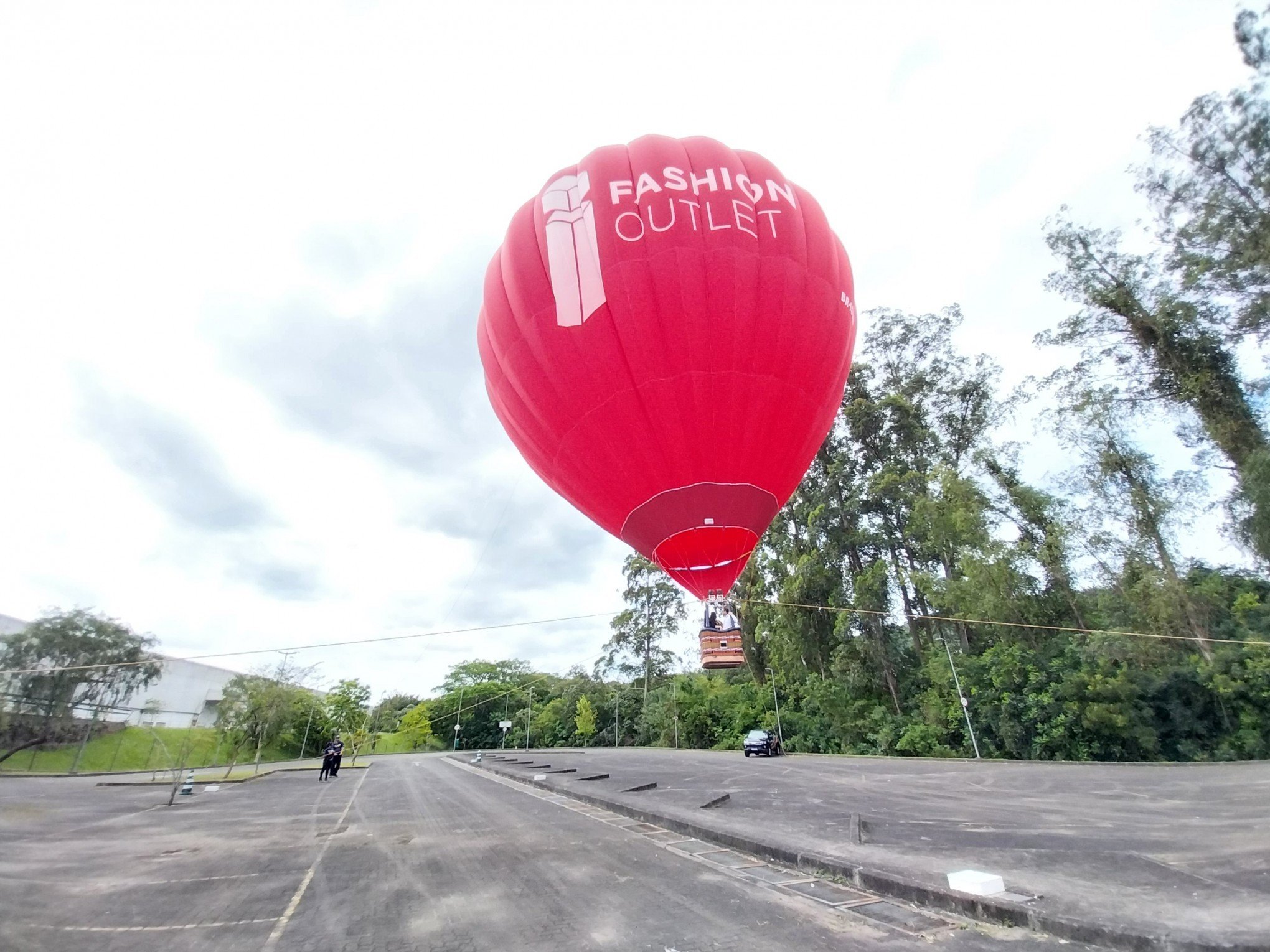 Experiência de Torres e Cambará na região: Saiba como participar de simulação de voo de balão em shopping de Novo Hamburgo