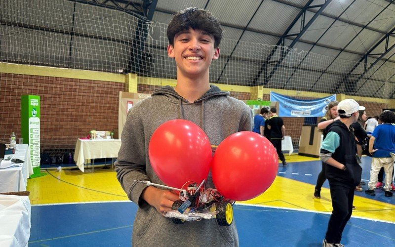 Lucas Doré de Mattos foi campeão na modalidade Arena | Jornal NH