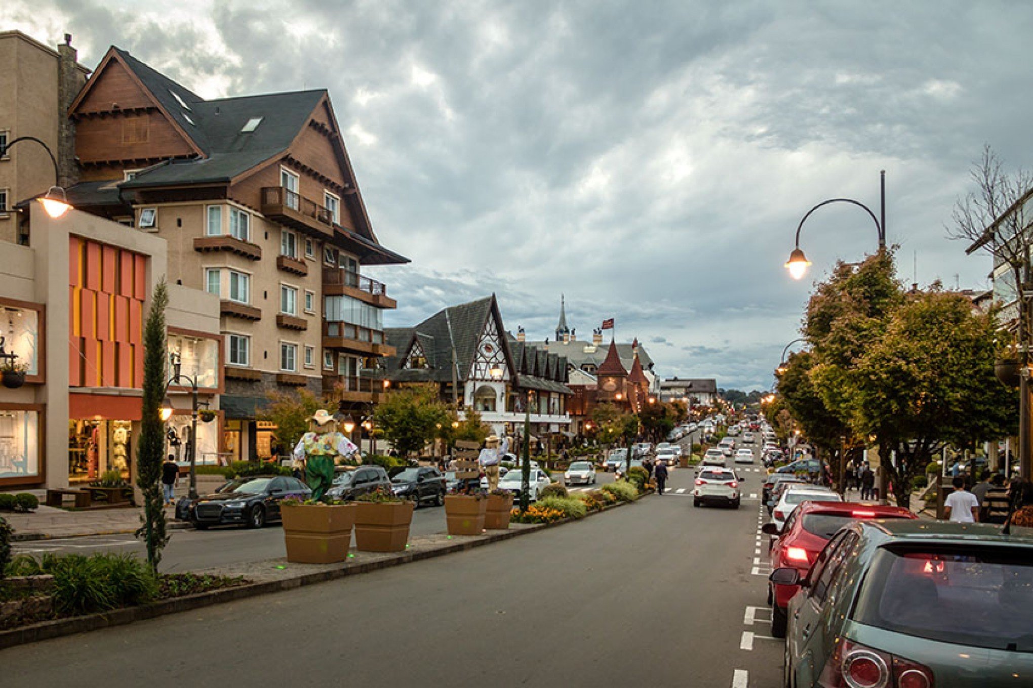 Os maiores em Gramado! Natal Luz e Feira de Turismo se unem na cidade  gaúcha, daqui a poucos dias - Uai Turismo