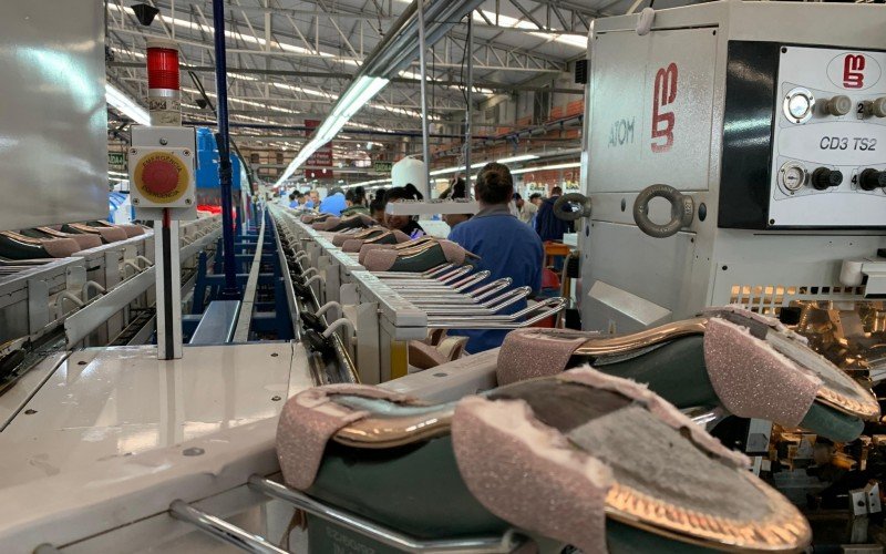 Produção de calçado feminino no Rio Grande do Sul | abc+