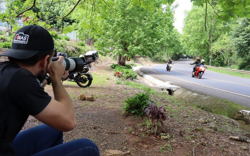 Dias fotografa pilotos e admite que alguns passam do limite | Jornal NH