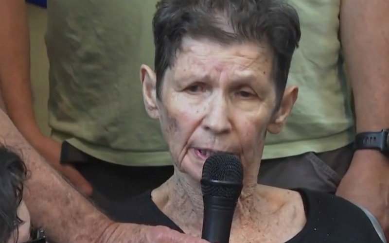 Idosa de 85 anos feita refém pelo Hamas por 16 dias diz que "passou pelo inferno" e acusa Israel de "abandono" | Jornal NH