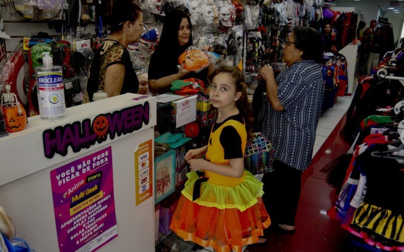  26/10/2023  HALLOWEEN - FANTASIA E DOCES
