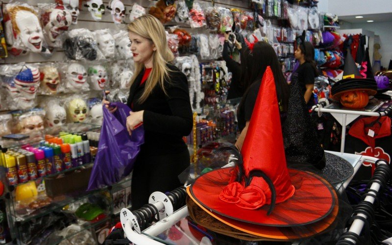  26/10/2023  HALLOWEEN - FANTASIA E DOCES
