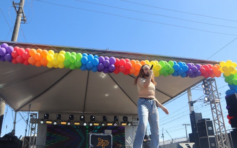 Parada Livre em Esteio diverte e quebra tabus