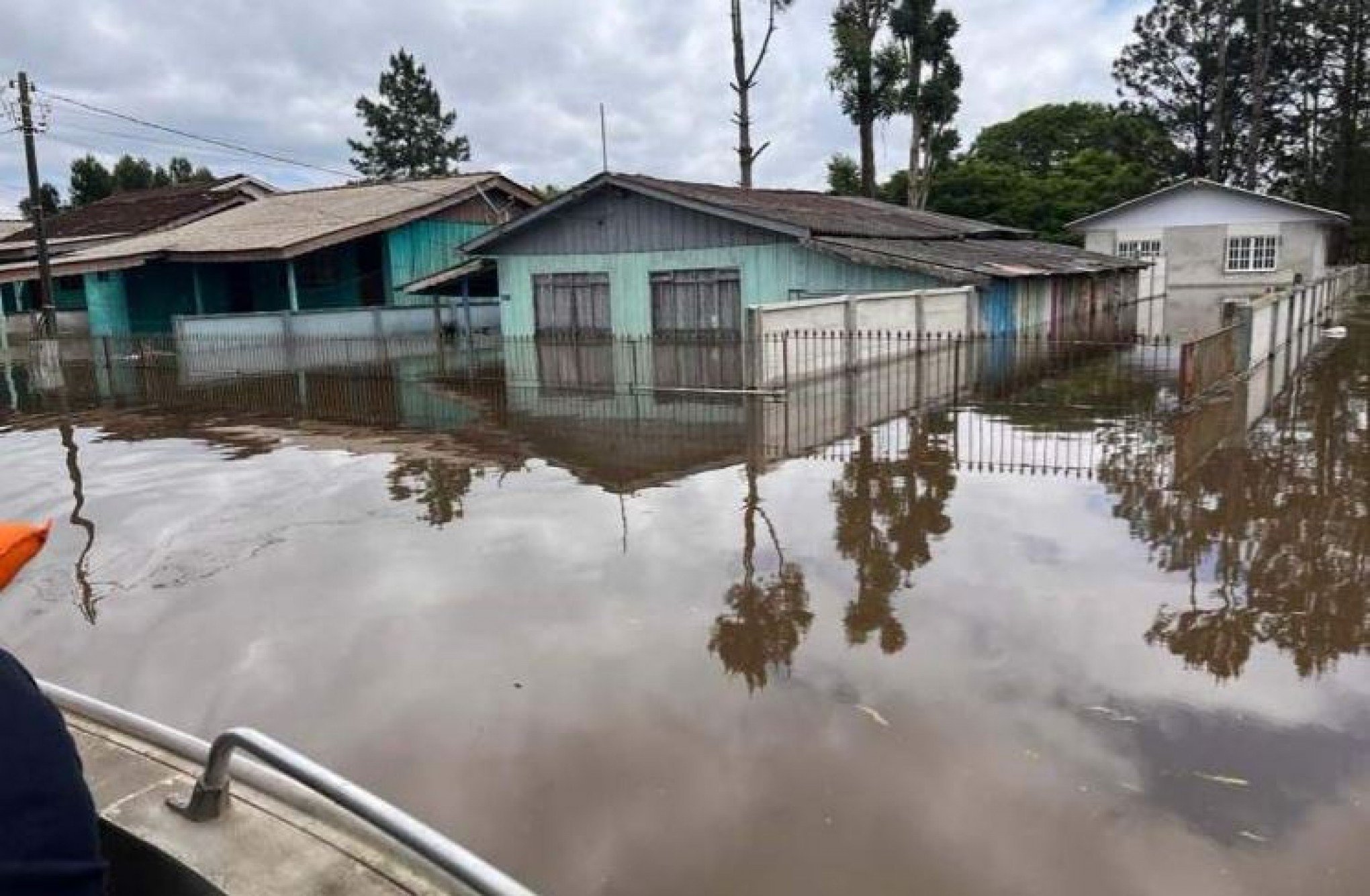 Chuva causa prejuízo em 70 municípios do Paraná; veja onde a situação está pior