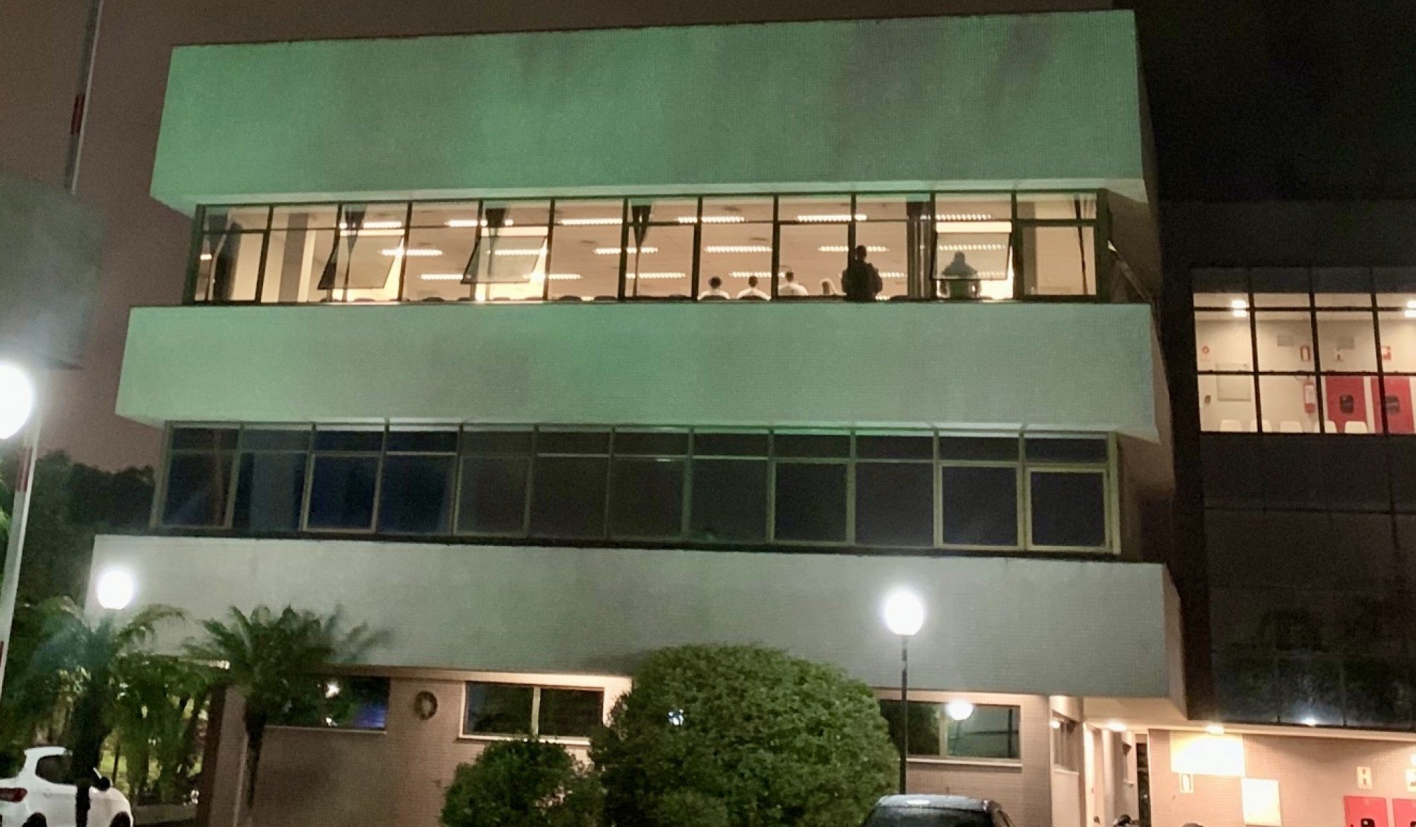 ESCRIVÃO ASSASSINADO: Jurados tiveram que dormir em hotel sob vigilância de oficiais de Justiça