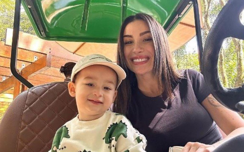 Bianca Andrade e filho de dois anos sofrem acidente de carro no Rio | Jornal NH