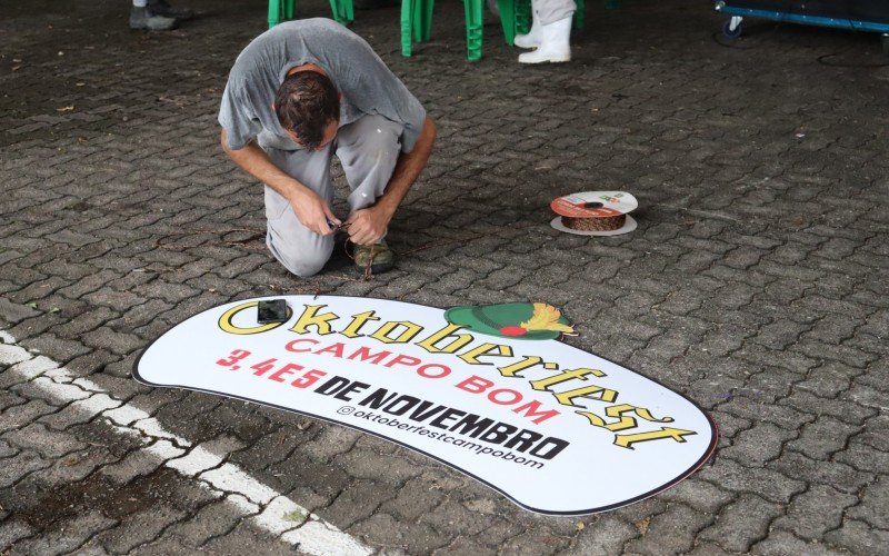 Ãšltimos preparativos para a festa