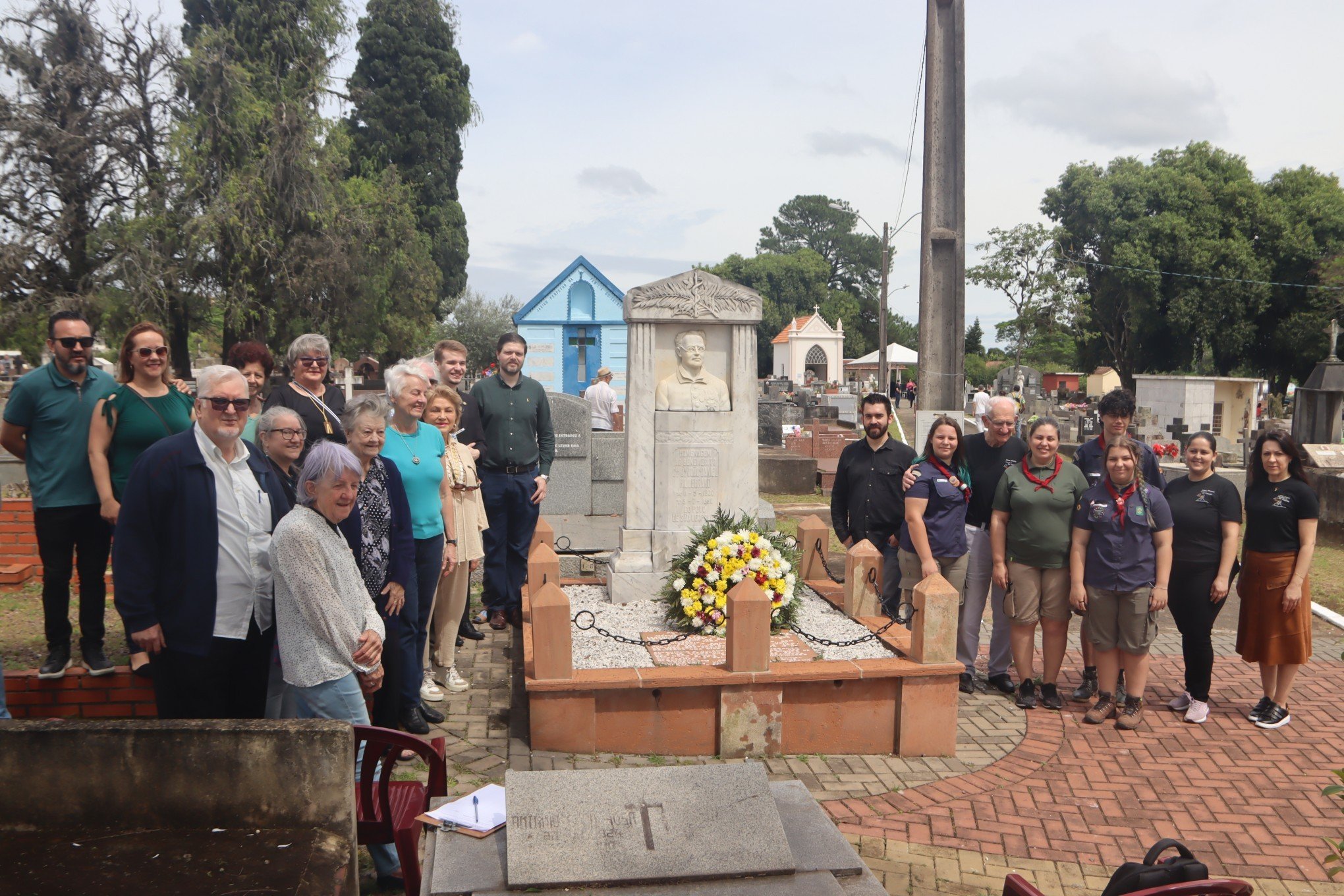 Museu HistÃ³rico Visconde de SÃ£o Leopoldo promoveu homenagem ao Dr. JoÃ£o Daniel Hillebrand, neste Dia de Finados