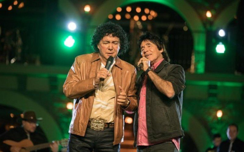 Teodoro e Sampaio serão atração na festa | abc+