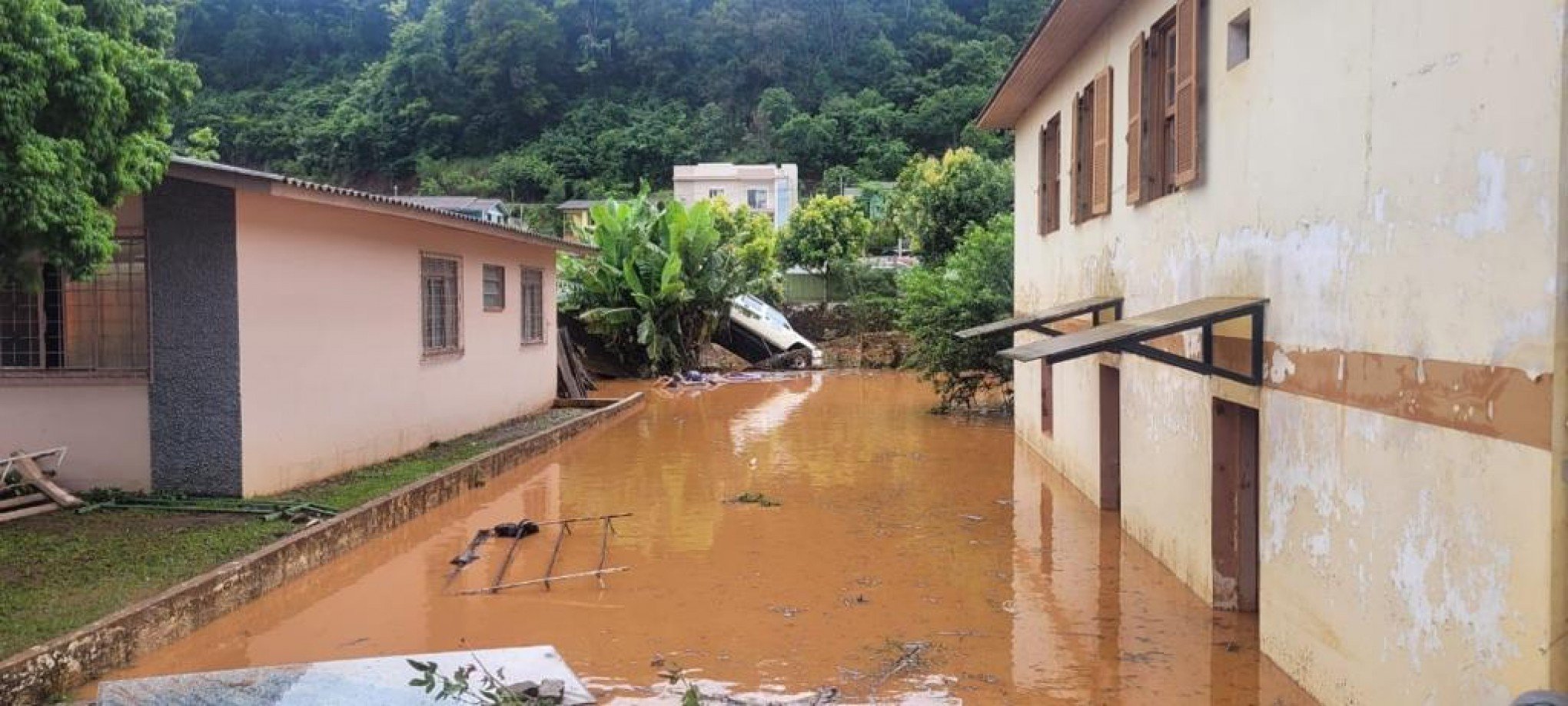 CICLONE: Barra do Rio Azul e outras cidades atingidas recebem ajuda humanitária após excesso de chuva no RS