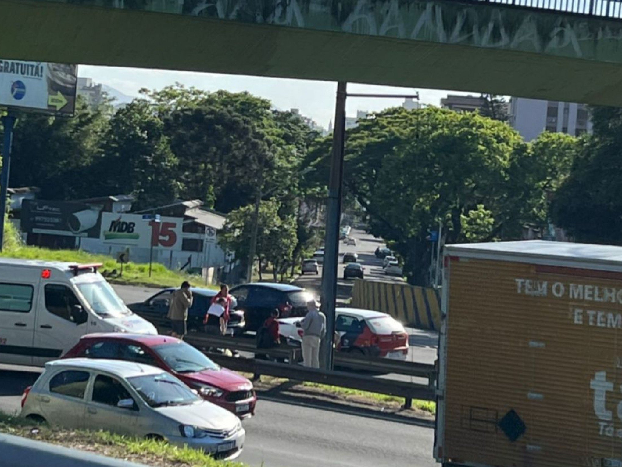 ACIDENTE DE TRÂNSITO: Atropelamento e colisões afetam a BR-116 na manhã desta segunda-feira