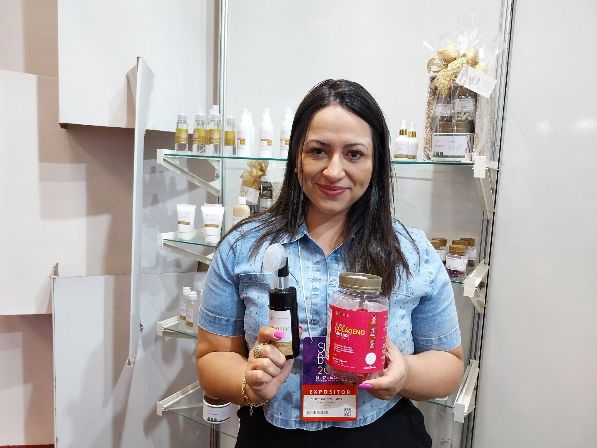 Juliana Henriques e os produtos da Fármaco Ativo | Jornal NH