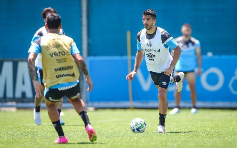 Grêmio, de Suárez, mira o Botafogo no topo da tabela | Jornal NH