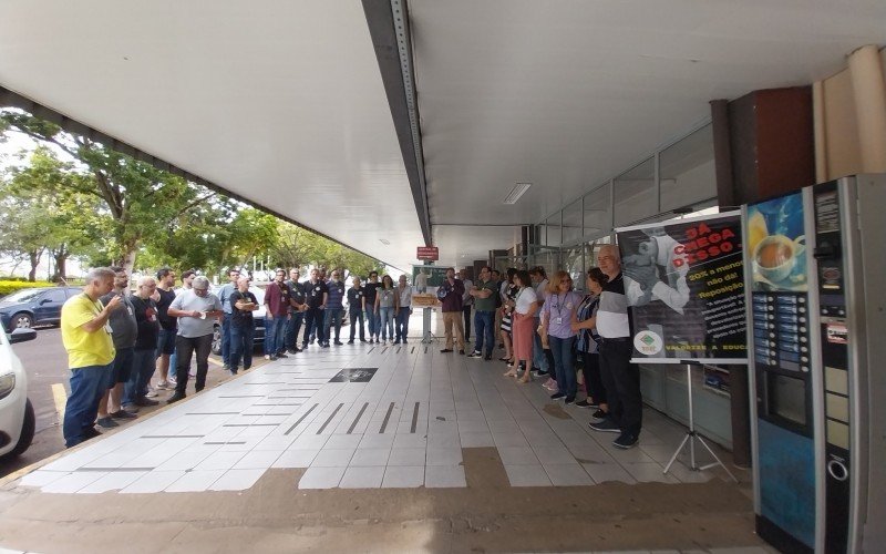 Docentes da Liberato paralisaram nesta quarta para reforçar urgência de pedidos  | Jornal NH