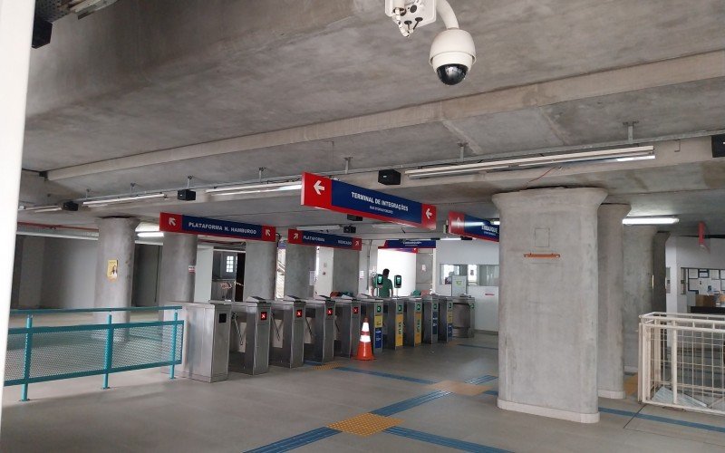 Falta de acessibilidade em estações da Trensurb é levada à Justiça pelo Ministério Público Federal; entenda