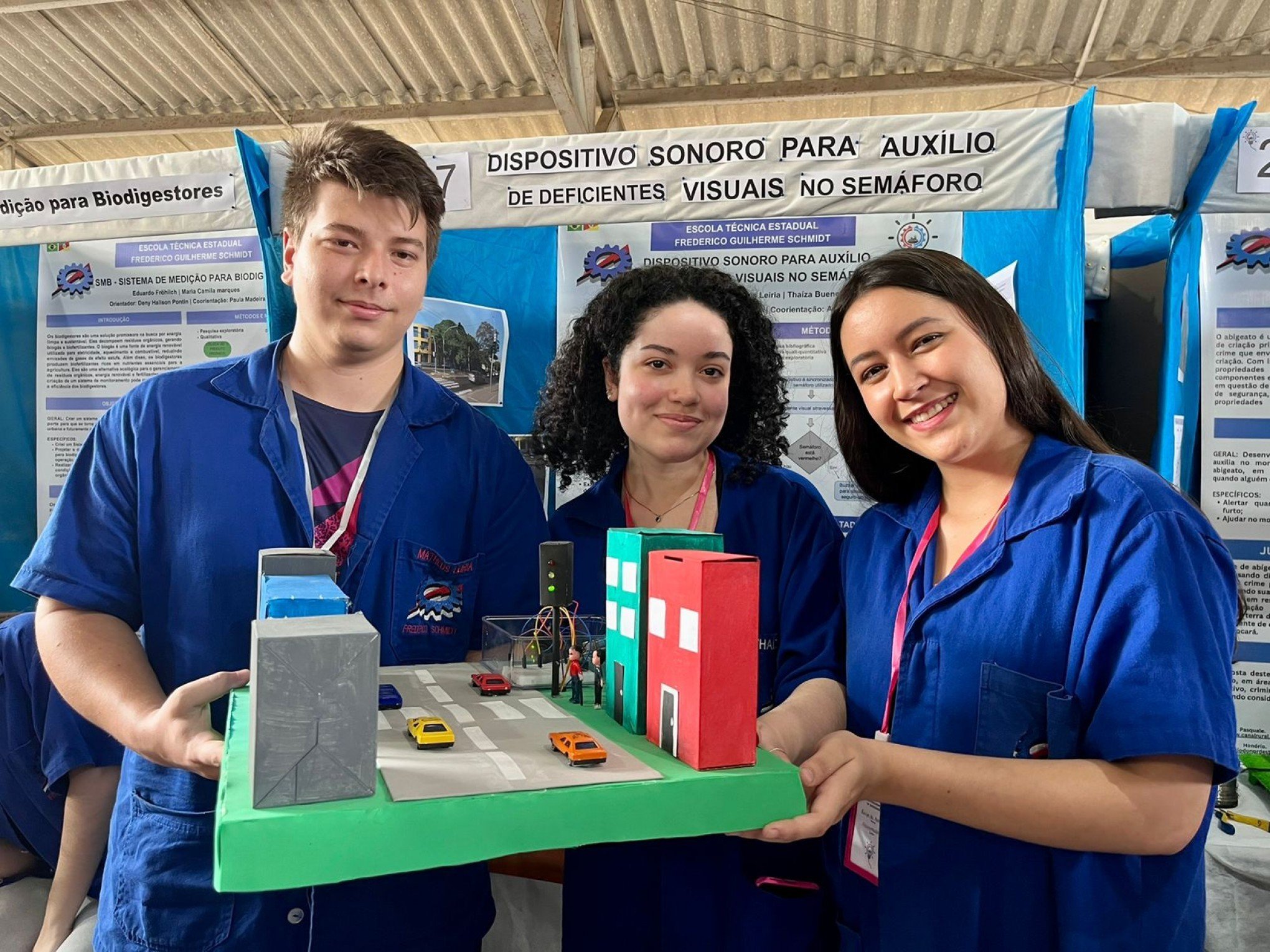 ExpoSchmidt reúne pesquisas de alunos das áreas de eletromecânica e eletrotécnica